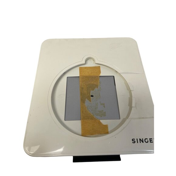 Singer Buttonholer Attachment For Sewing Machine - Picture 8 of 8